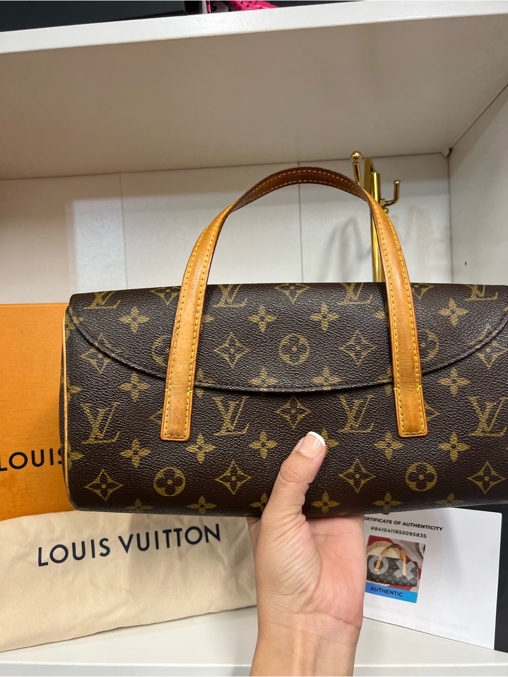 🔥🔥 Louis Vuitton Sonatine monogram handbag - Picture 6 of 16